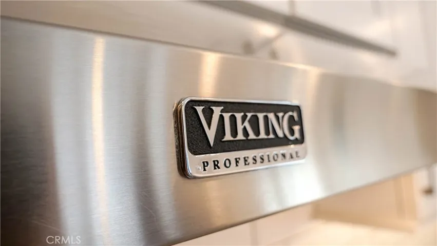 Viking hood vent compliments your Viking Stove