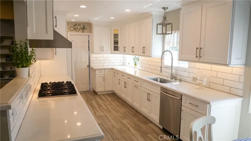 Updated and elegant, a cooks dream kitchen