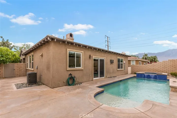 104 Shoreline Drive, Rancho Mirage, California 92270