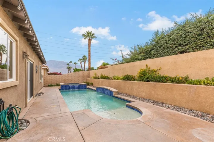 104 Shoreline Drive, Rancho Mirage, California 92270