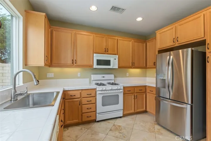 104 Shoreline Drive, Rancho Mirage, California 92270