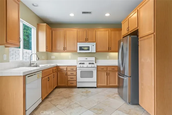 104 Shoreline Drive, Rancho Mirage, California 92270