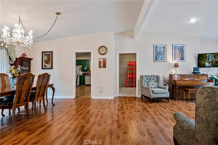 22361 Mulholland Drive, Woodland Hills, California 91364
