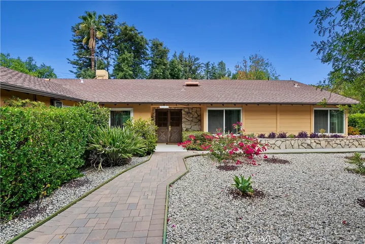 22361 Mulholland Drive, Woodland Hills, California 91364