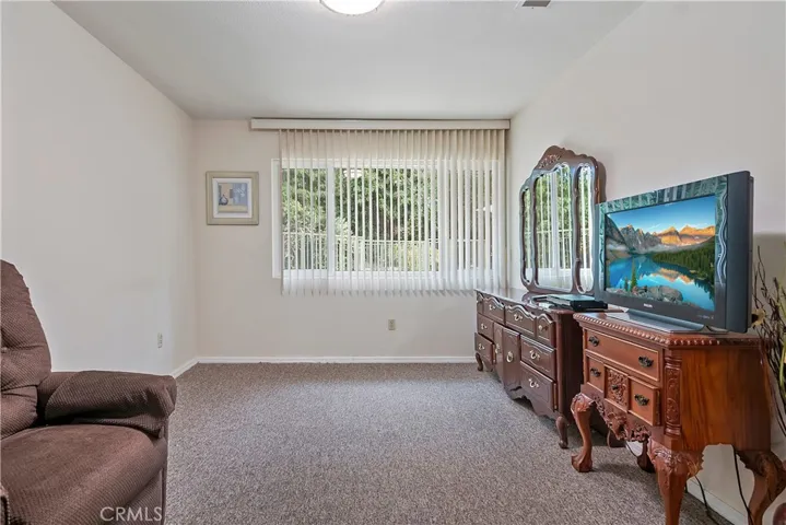 22361 Mulholland Drive, Woodland Hills, California 91364