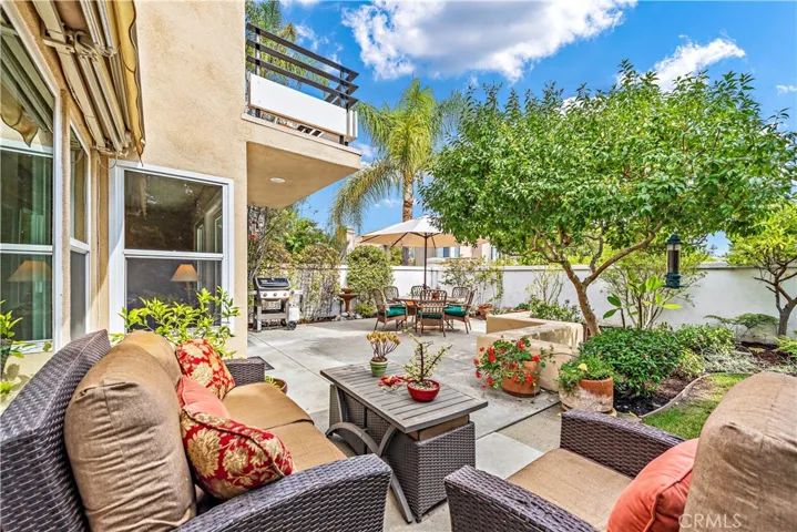 Superbly Designed Backyard!