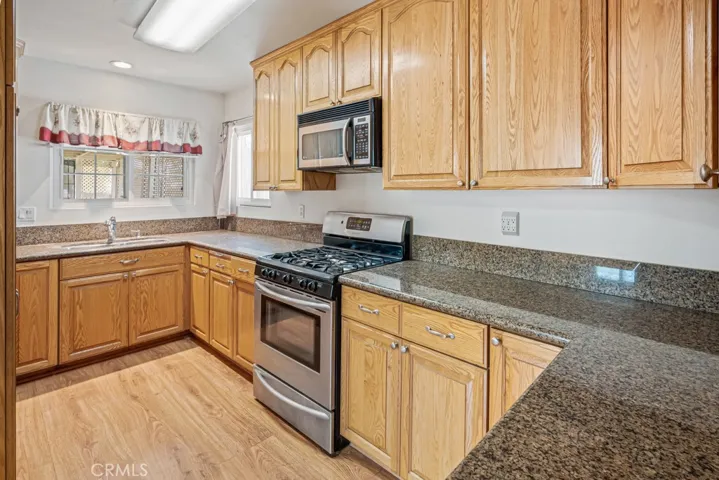 222 E Maple Street, Ontario, California 91761