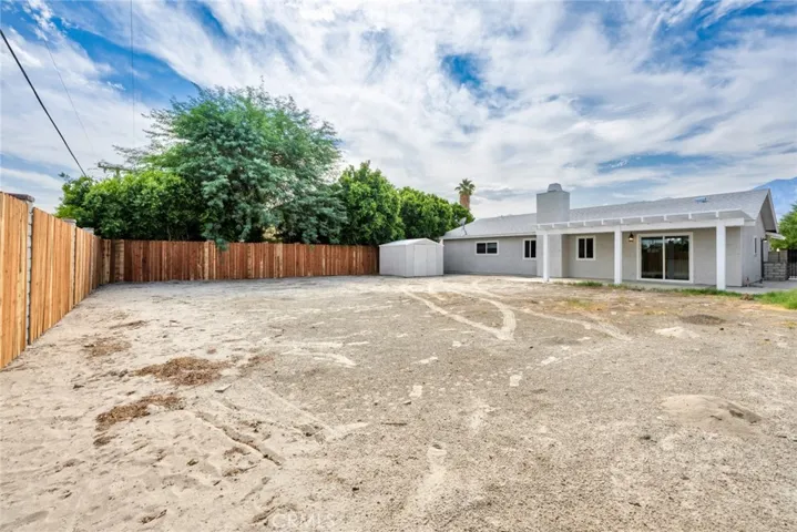33640 Whispering Palms, Cathedral City, California 92234