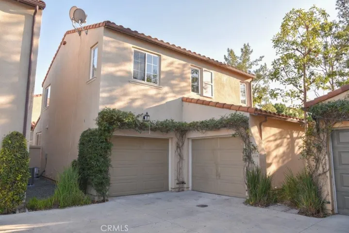 14 Alevera Street, Irvine, California 92618