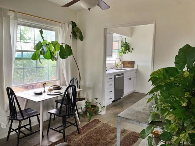 641 W Elder St, Fallbrook, California 92028