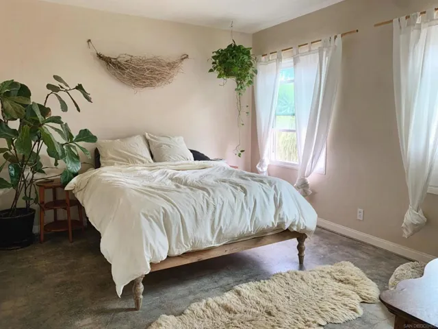 641 W Elder St, Fallbrook, California 92028