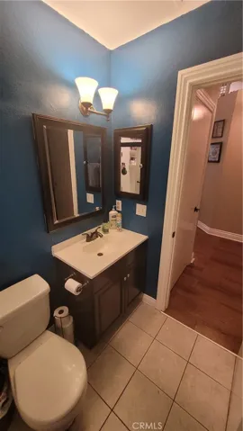 2nd bathroom