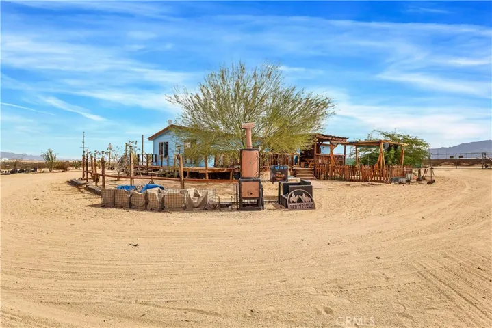 3032 Morongo Road, 29 Palms, California 92277