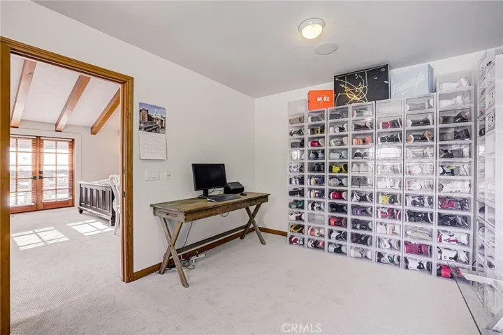 Bonus space (second closet or office)