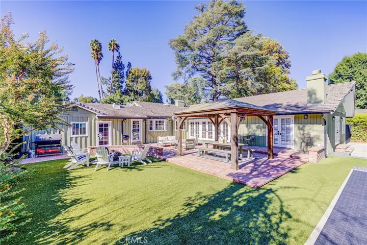 23384 Ostronic Drive, Woodland Hills, California 91367