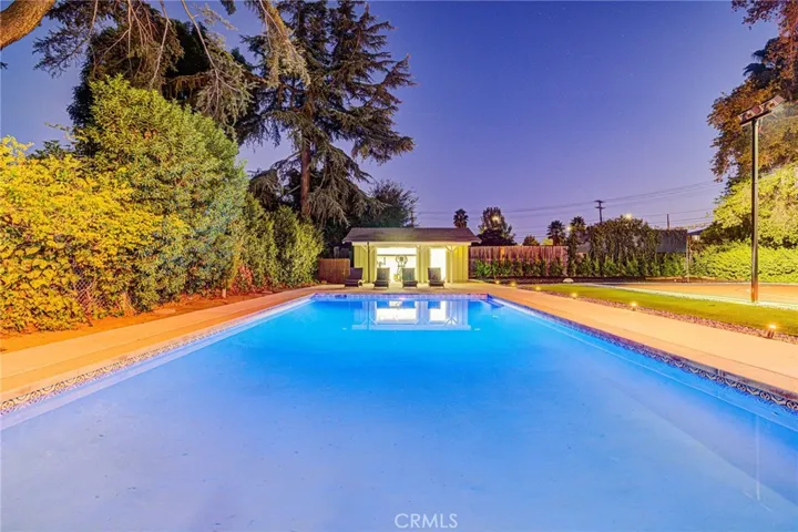 23384 Ostronic Drive, Woodland Hills, California 91367