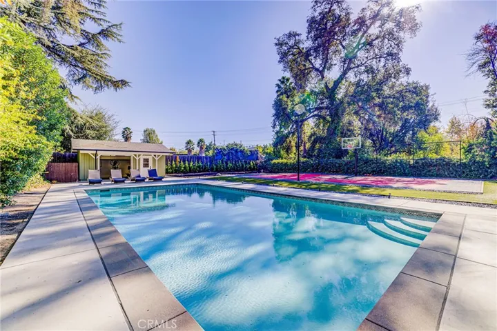 23384 Ostronic Drive, Woodland Hills, California 91367