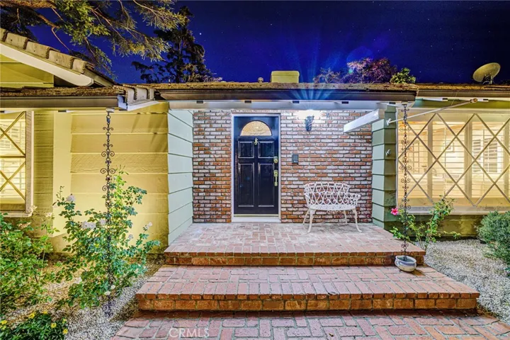 23384 Ostronic Drive, Woodland Hills, California 91367