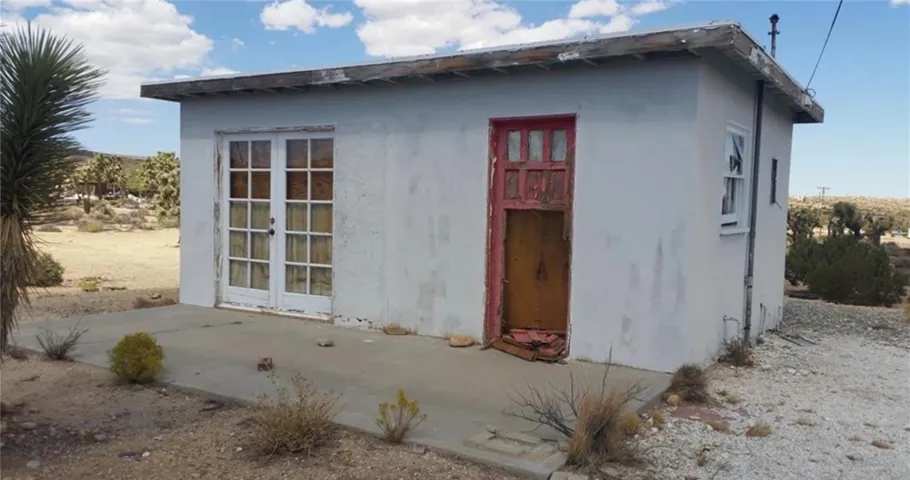 Small Cabin on Lomita Lane Yucca Valley