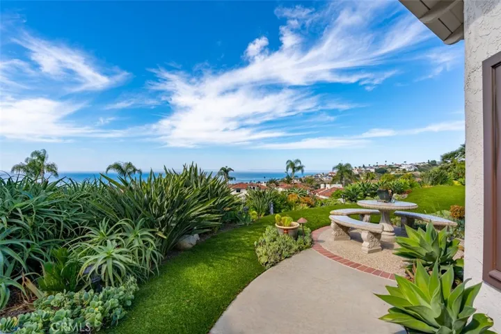 539 Avenida Buenos Aires, San Clemente, California 92672