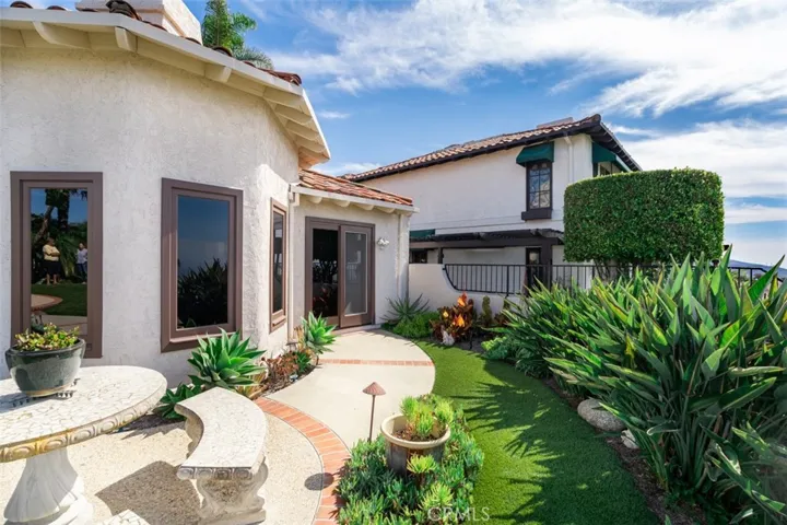 539 Avenida Buenos Aires, San Clemente, California 92672