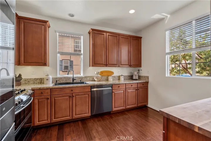 28426 Camino Del Arte Drive, Valencia, California 91354