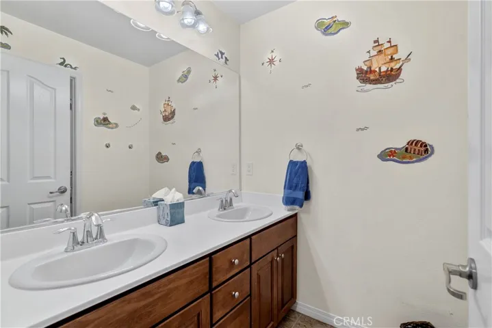 28426 Camino Del Arte Drive, Valencia, California 91354