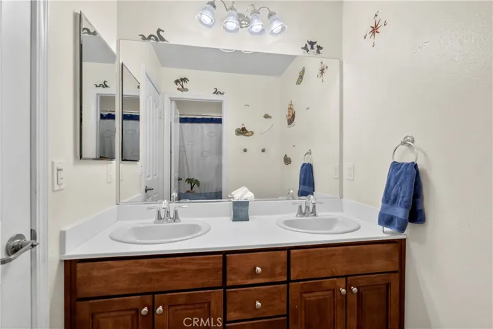 28426 Camino Del Arte Drive, Valencia, California 91354
