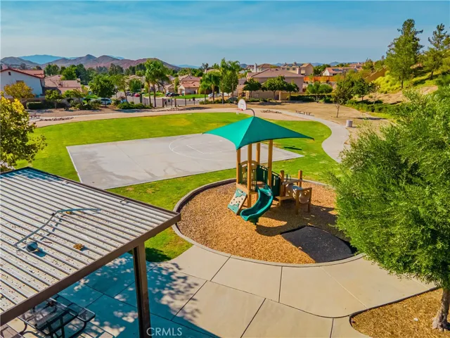 Park nearby