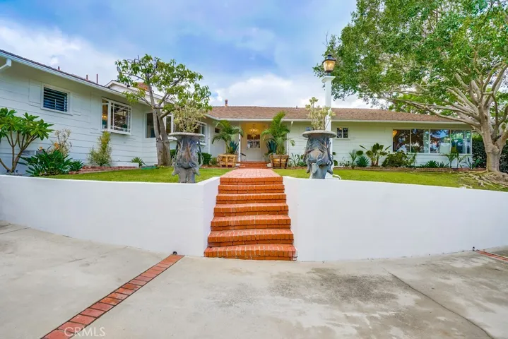 8332 Enramada Avenue, Whittier, California 90605