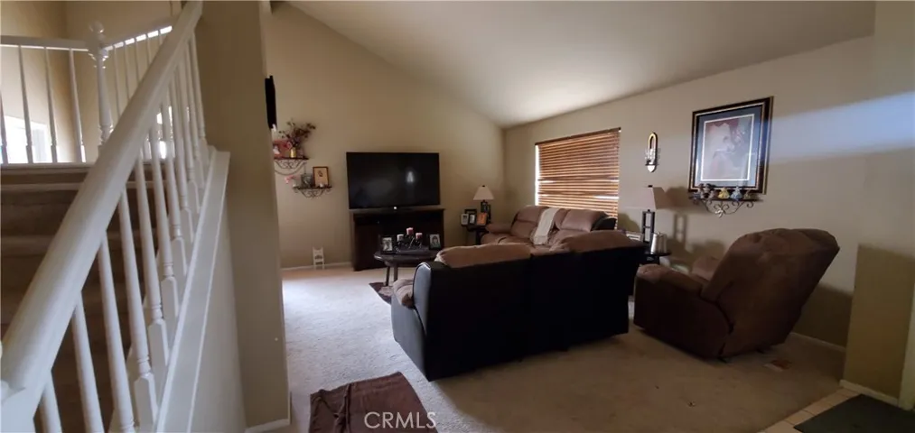 38633 Easton Street, Palmdale, California 93552