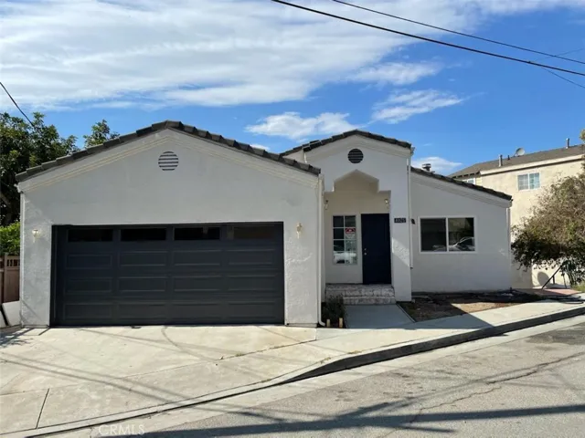 4025 Berenice Place, Montecito Heights, California 90031