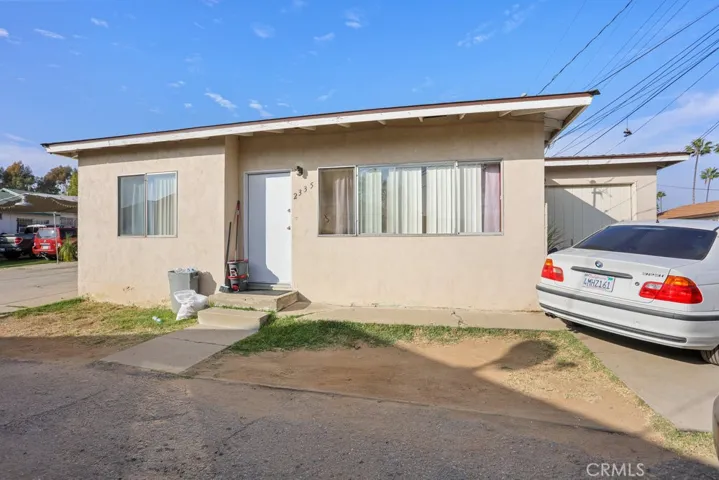 2333 Sweetwater Road, Spring Valley, California 91977