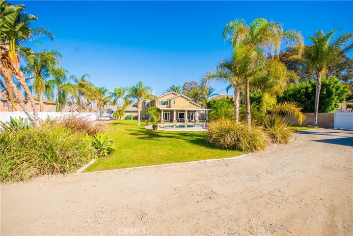 2410 Broken Lance Drive, Norco, California 92860