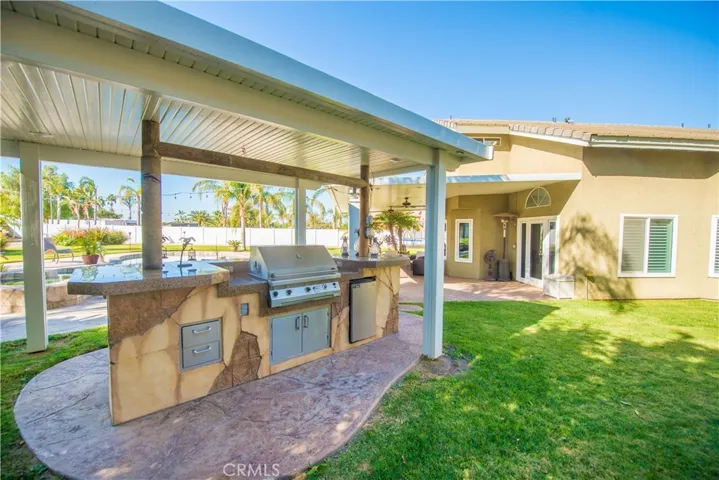 2410 Broken Lance Drive, Norco, California 92860
