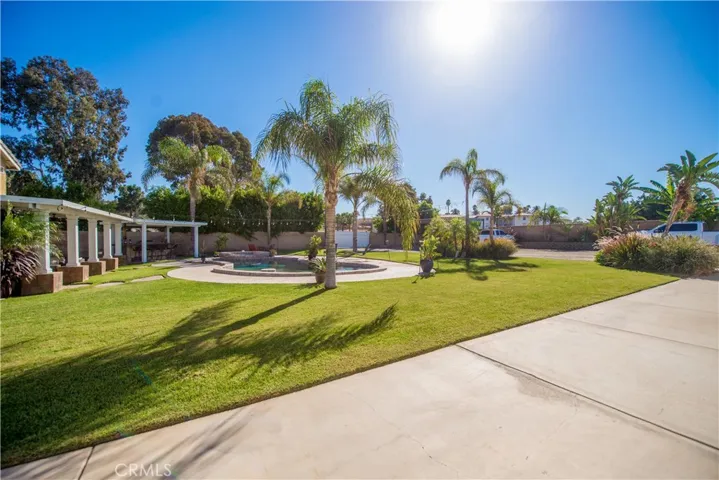 2410 Broken Lance Drive, Norco, California 92860