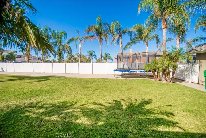2410 Broken Lance Drive, Norco, California 92860