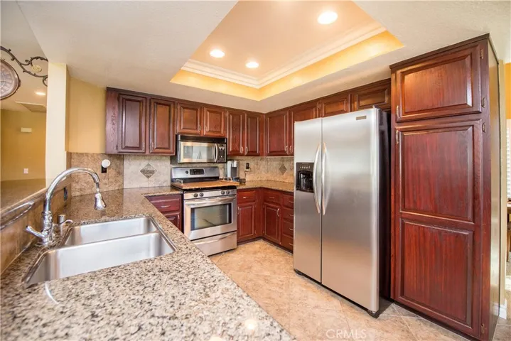 2410 Broken Lance Drive, Norco, California 92860