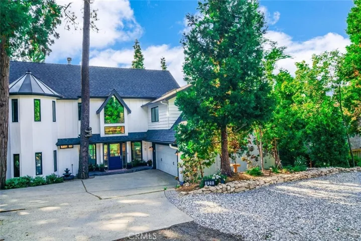 420 Golf Course Road, Lake Arrowhead, California 92352