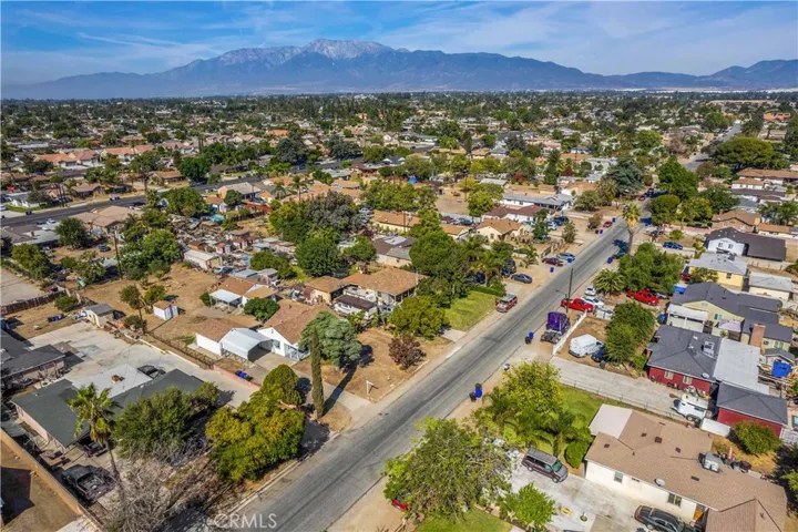 9630 Evergreen Lane, Fontana, California 92335