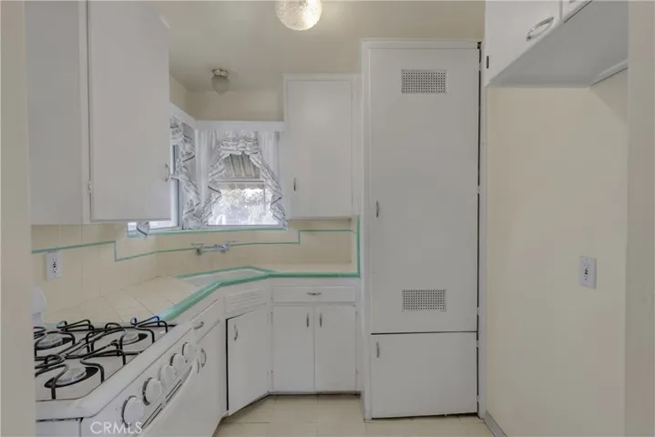 9630 Evergreen Lane, Fontana, California 92335