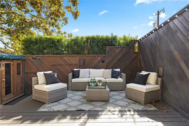 4053 Huntington Street, Oakland, California 94619