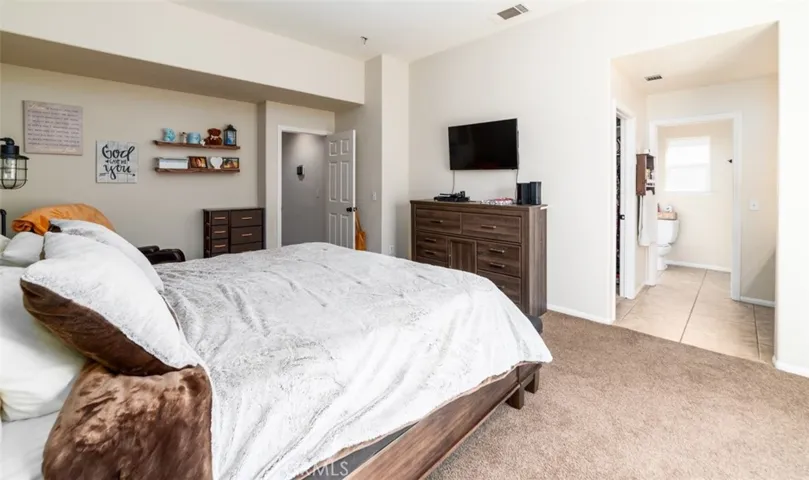 17557 Caprice Way, Victorville, California 92395