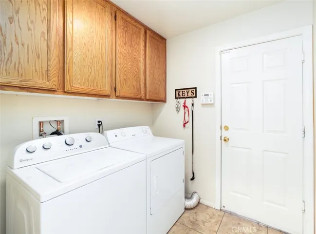 17557 Caprice Way, Victorville, California 92395
