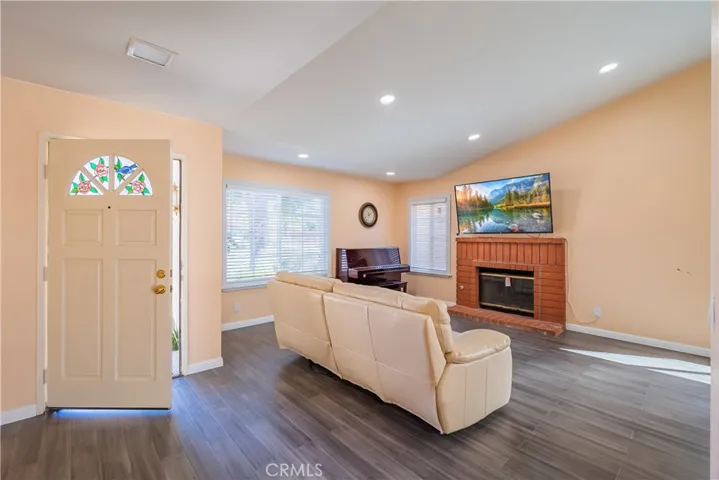 4461 Polk Street, Chino, California 91710
