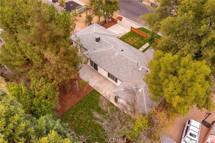 23716 Calvert Street, Woodland Hills, California 91367