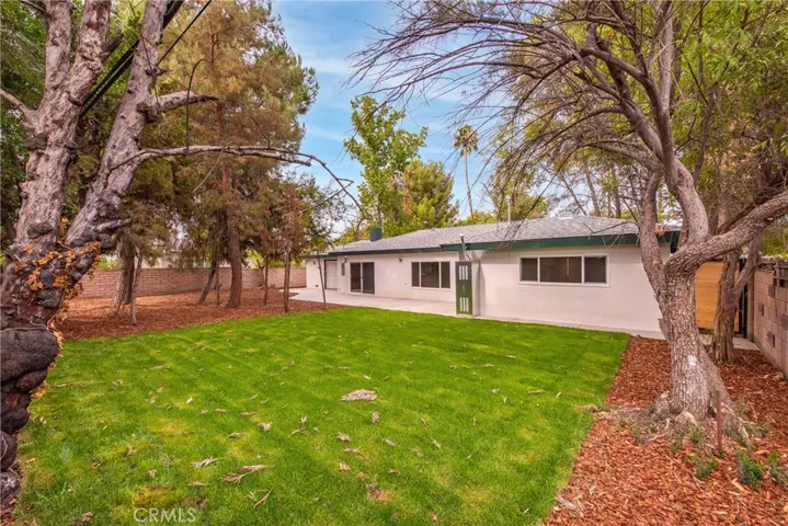 23716 Calvert Street, Woodland Hills, California 91367