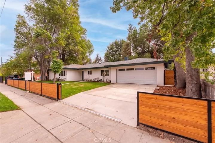 23716 Calvert Street, Woodland Hills, California 91367