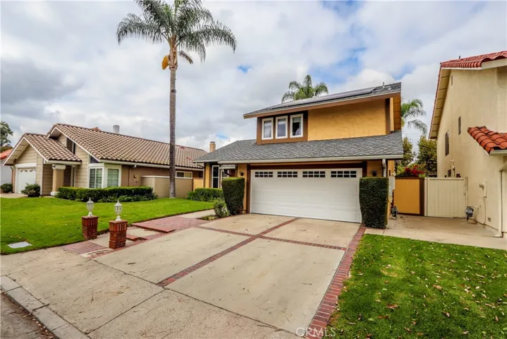 24416 Calle Torcido, Lake Forest, California 92630