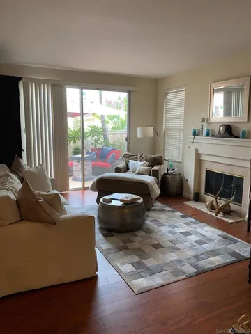 13047 Caminito Bautizo, San Diego, California 92130